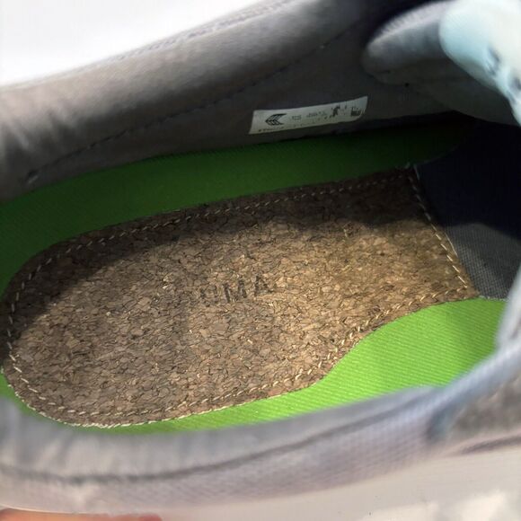 Cariuma EUC Catiba Pro Low Skate Sneakers Shoes Gray US Size Men 7.5 Women 9‎ - Picture 11 of 13